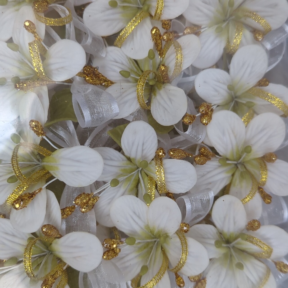 24 flores de migajón (24 cold porcelain Flowers